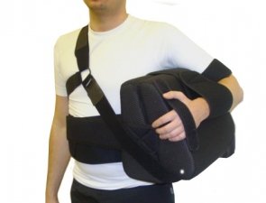 Ортез на плечевой сустав и руку (отводящая шина) - полная степень фиксации